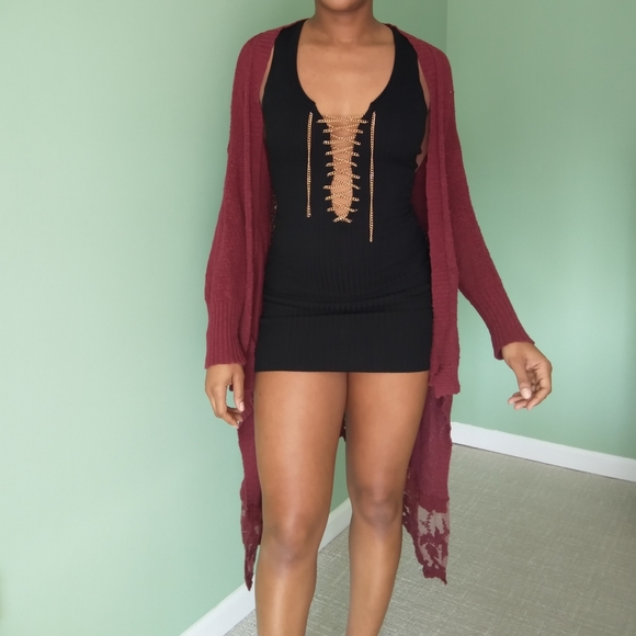 1804 coin women's hi-lo burgundy lace sweater - Picture 5 of 15